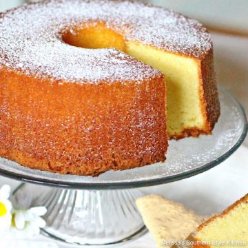 Lemon Lovers Pound Cake