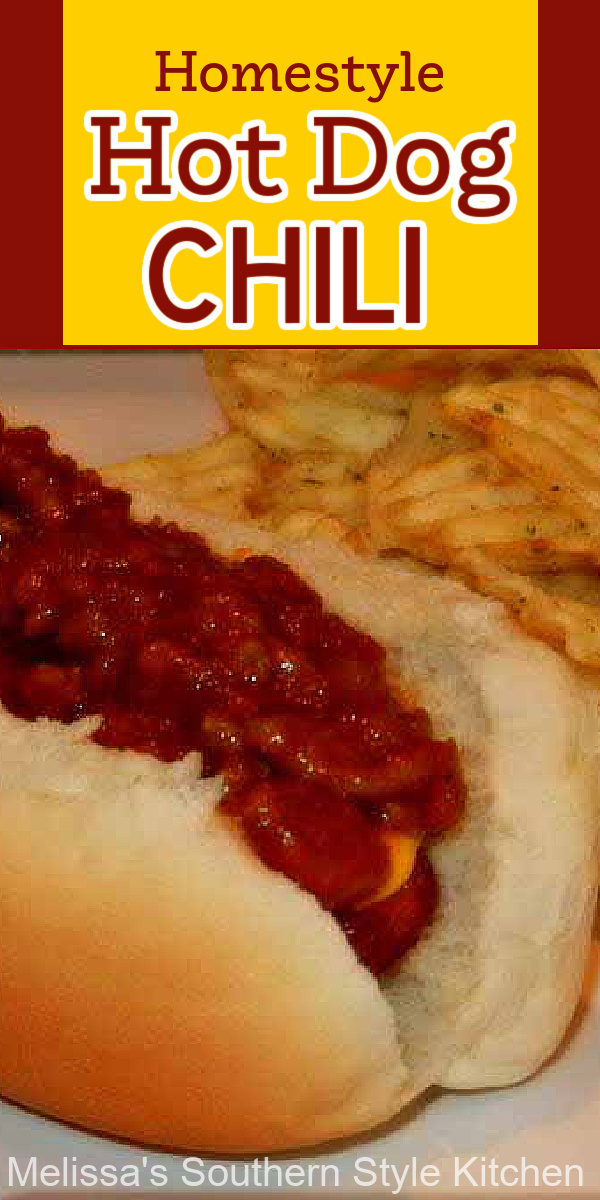 Homestyle Hot Dog Chili for cookouts and tailgating is the perfect topping for your hot dogs and grilled sausages #chili #hotdogchili #chilisauce #grilled #hotdogs #homestylechili #dinner #dinnerideas #food #recipes #southernfood #southernrecipes