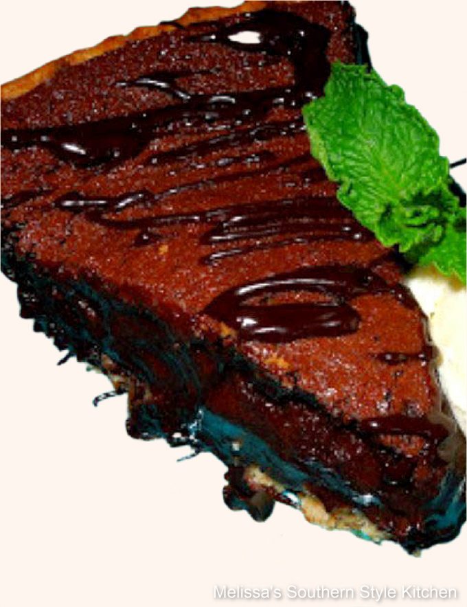 Fudgy Dark Chocolate Pecan Pie