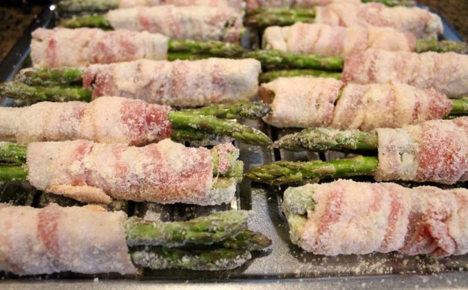 Bacon-Parmesan-Asparagus-Bundles-006