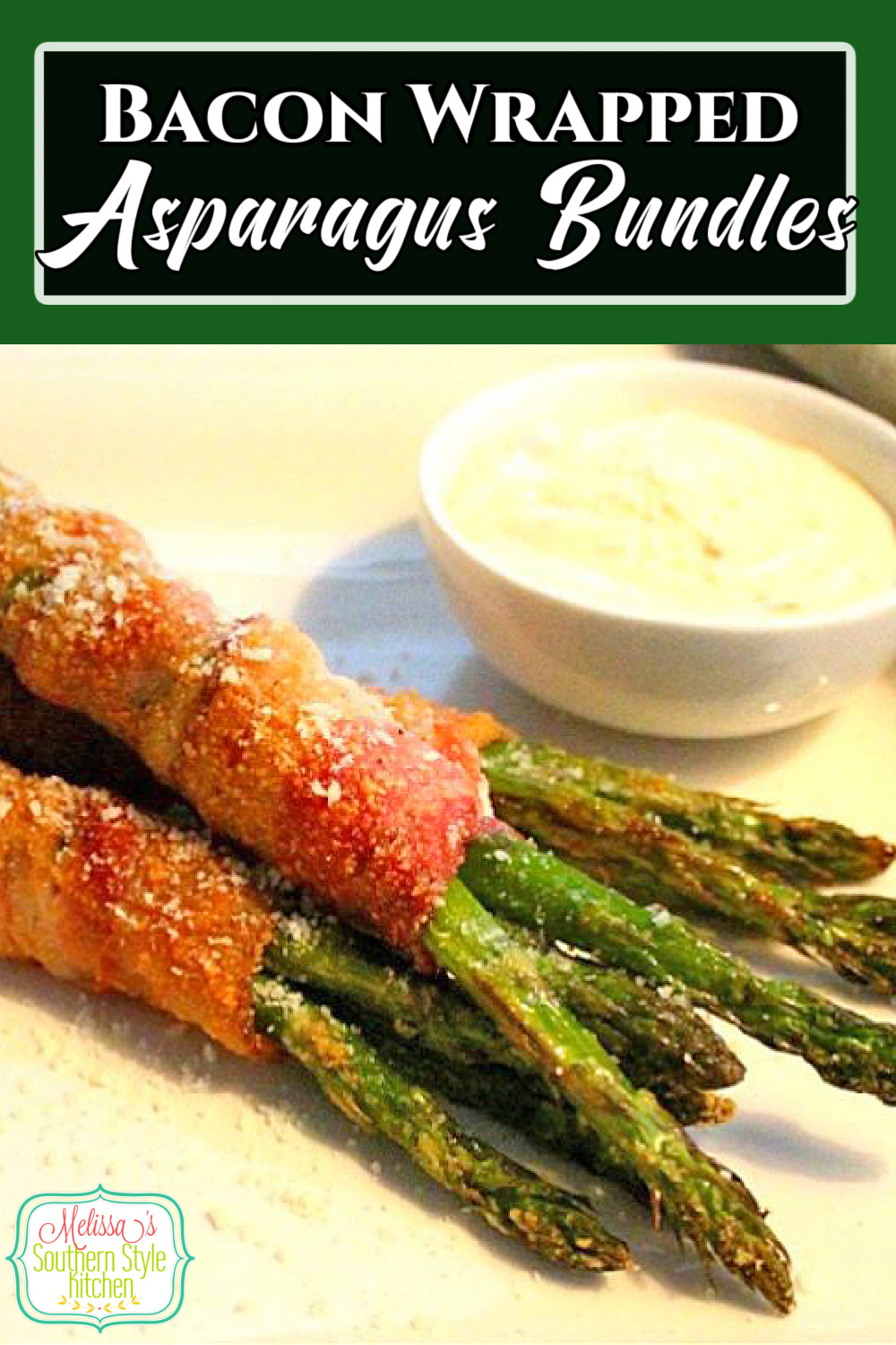 These stunning baked Bacon Wrapped Asparagus Bundles will turn any occasion into something special #bacon #baconwrappedasparagus #asparagusrecipes #sidedishrecipes #bacon #asparagus #baconrecipes #southernfood #holidaysides #southernrecipes via @melissasssk