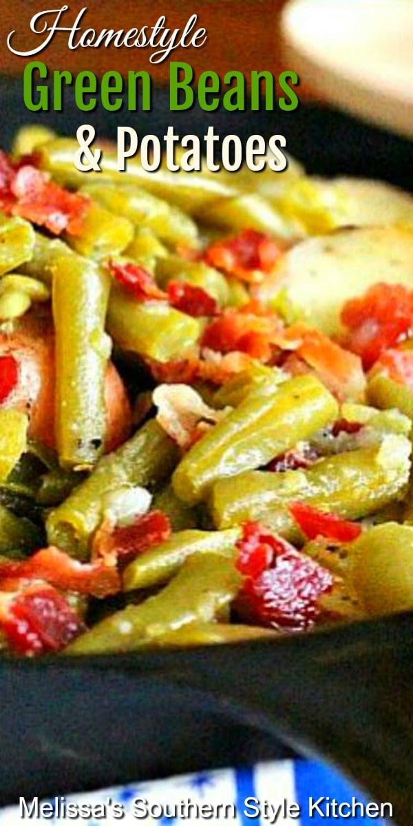 You can't resist the homestyle flavor of these fresh green beans and potatoes cooked together in bacon drippings #freshgreenbeans #newpotatoes #greenbeansandpotatoes #bacon #summervegetables #sidedishrecipes #dinnerideas #dinner #southernfood #southernrecipes #beans