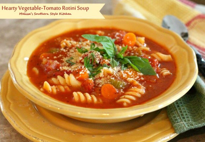 Hearty Vegetable-Tomato Rotini Soup