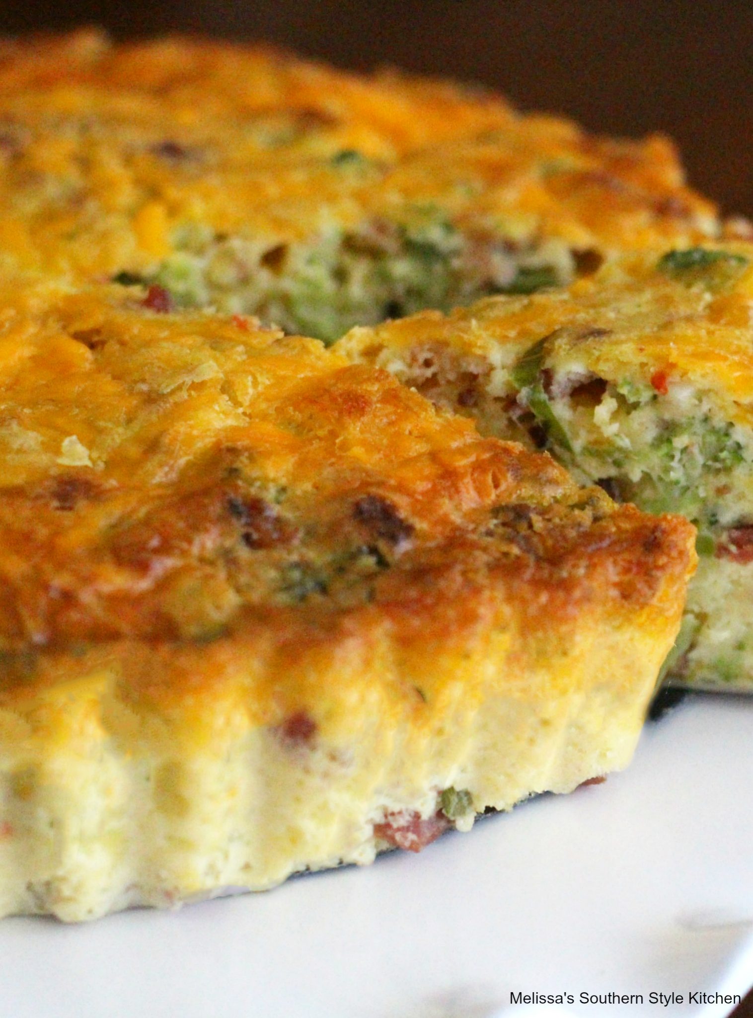 Broccoli Bacon Breakfast Quiche {Whole30} - Shuangy's Kitchensink