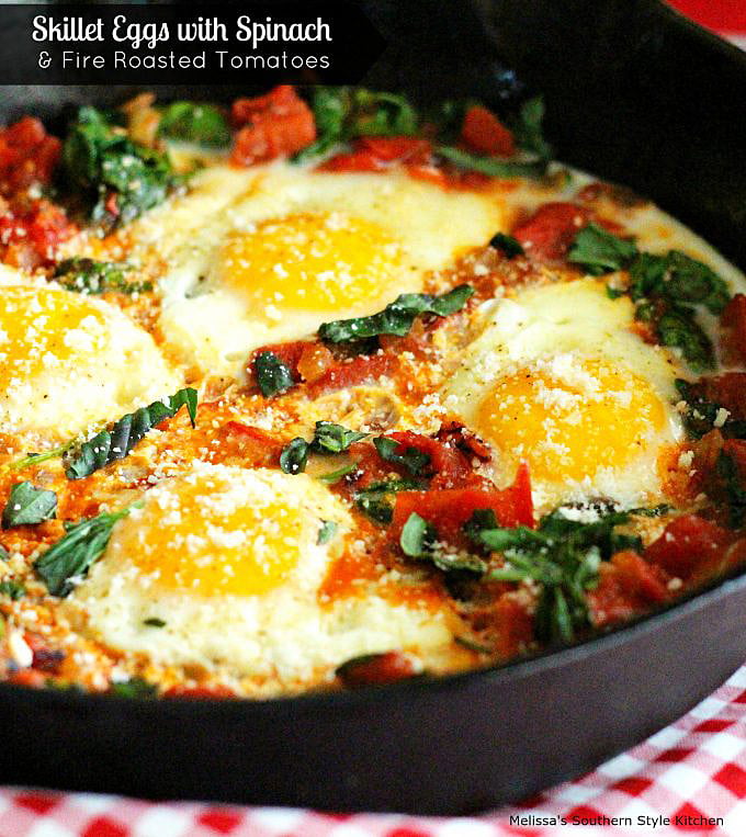 skillet-eggs-spinach-tomatoes
