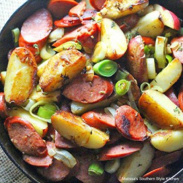skillet-cajun-potatoes-with-andouille-sausage