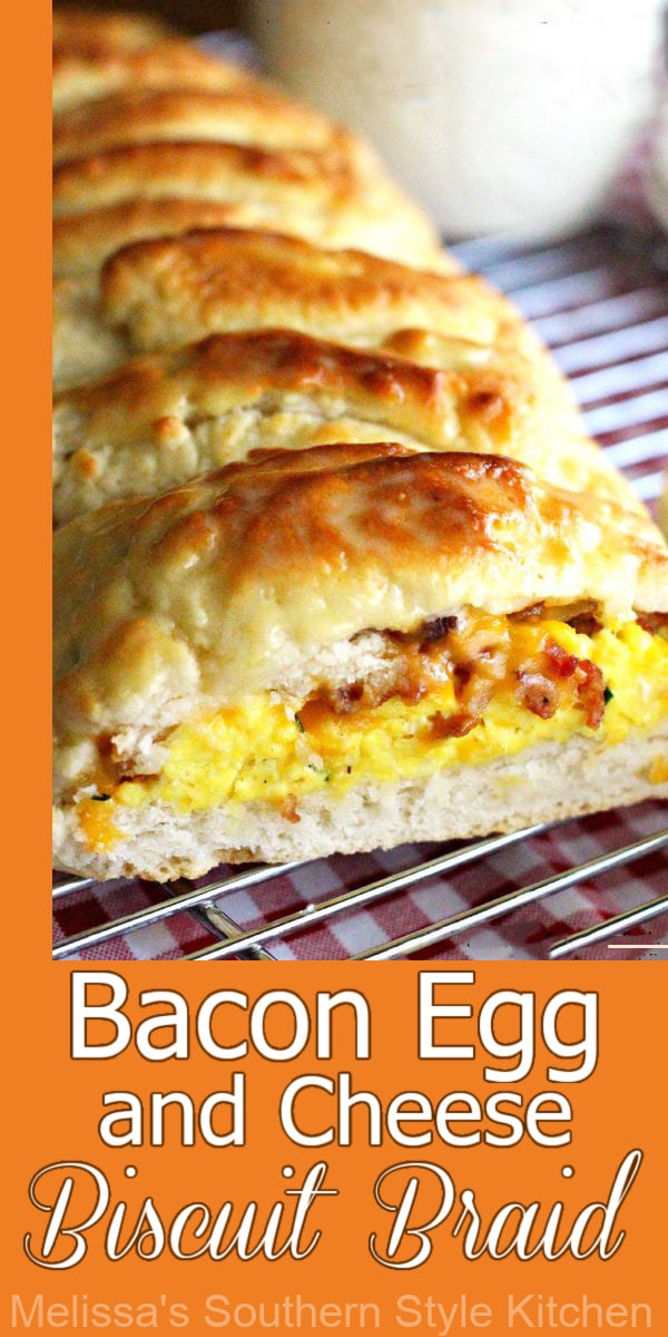 This Bacon Egg and Cheese Biscuit Braid makes a spectacular start to any day #biscuits #biscuitbraid #baconandeggs #bacon #eggs #southernbuttermilkbiscuits #biscuitrecipes #southernfood #breakfast #brunch #holidaybrunch #southernrecipes