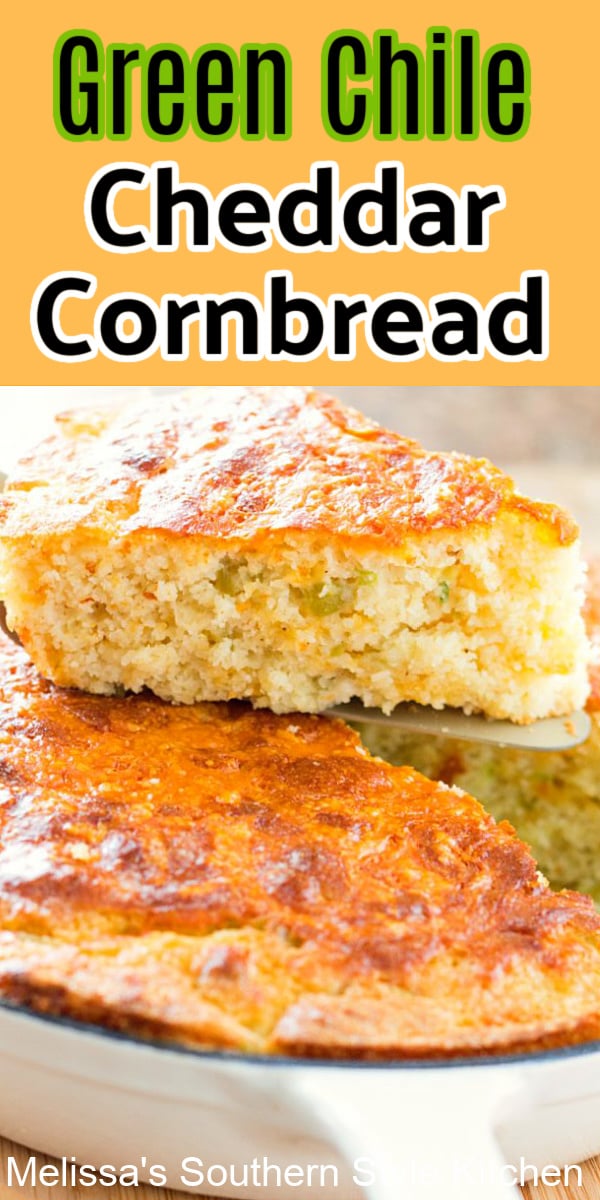 Add some spice to your cornbread menu with this Green Chile Cheddar Cornbread #greenchilecornbread #cheddarcornbread #cornbreadrecipes #cornbread #greenchiles #southernfood #breadrecipes #southernfood