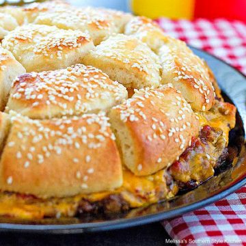 stuffed-cheeseburger-rolls