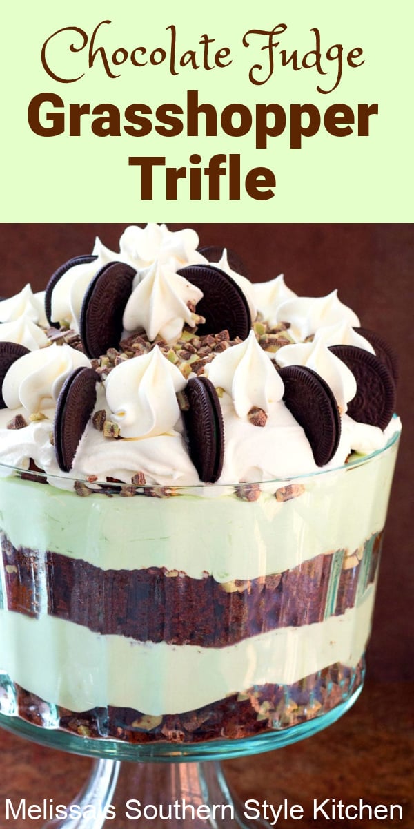 This stunning Chocolate Fudge Grasshopper Trifle is guaranteed to be the star of your holiday desserts menu #chocolatetrifle #grasshoppertrifle #chocolatemint #mint #triflerecipes #christmasdesserts #mintchocolate #dessertfood #stpatricksdesserts #dessert #holidayrecipes #southernfood #southernrecipes