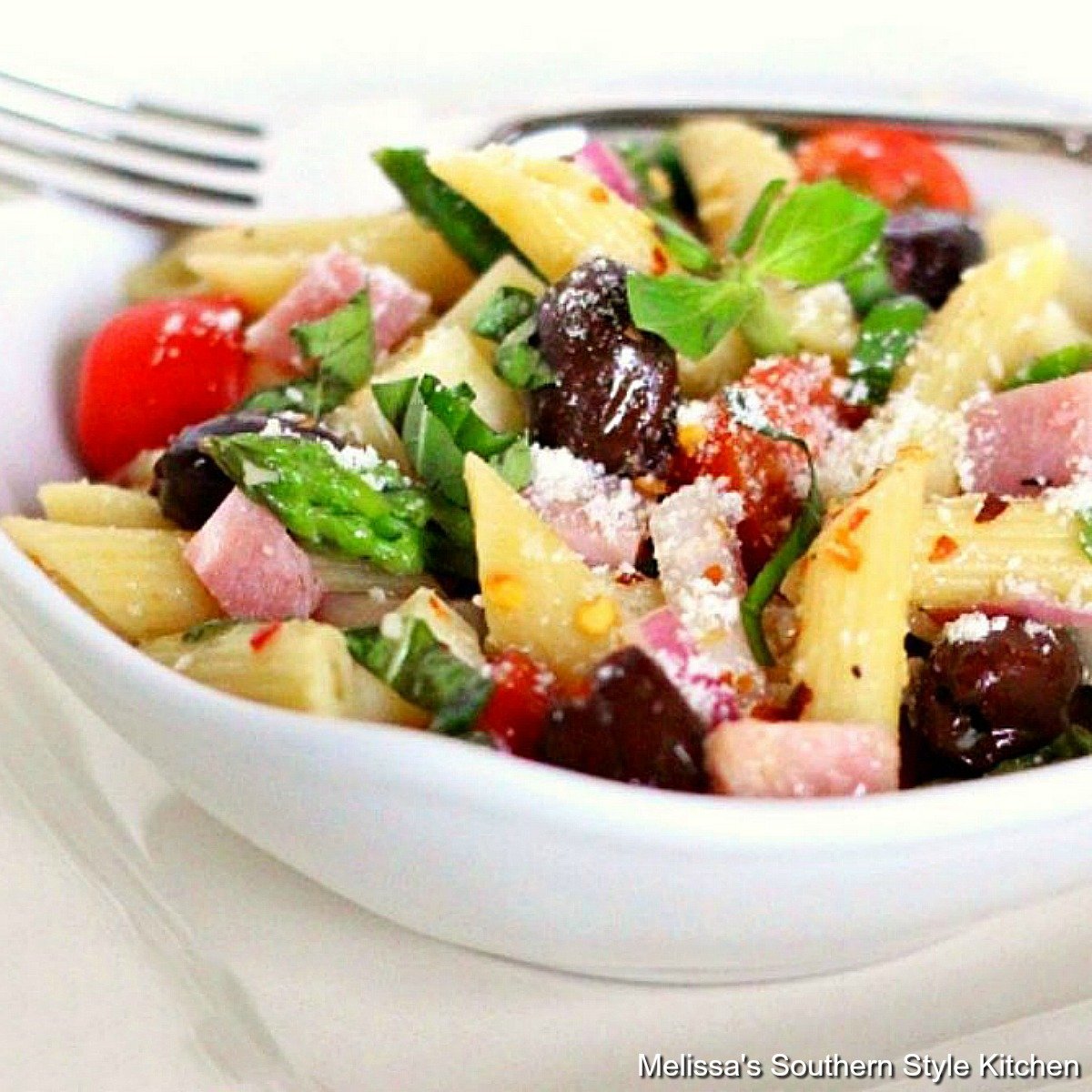 Mediterranean Penne Pasta Salad - melissassouthernstylekitchen.com