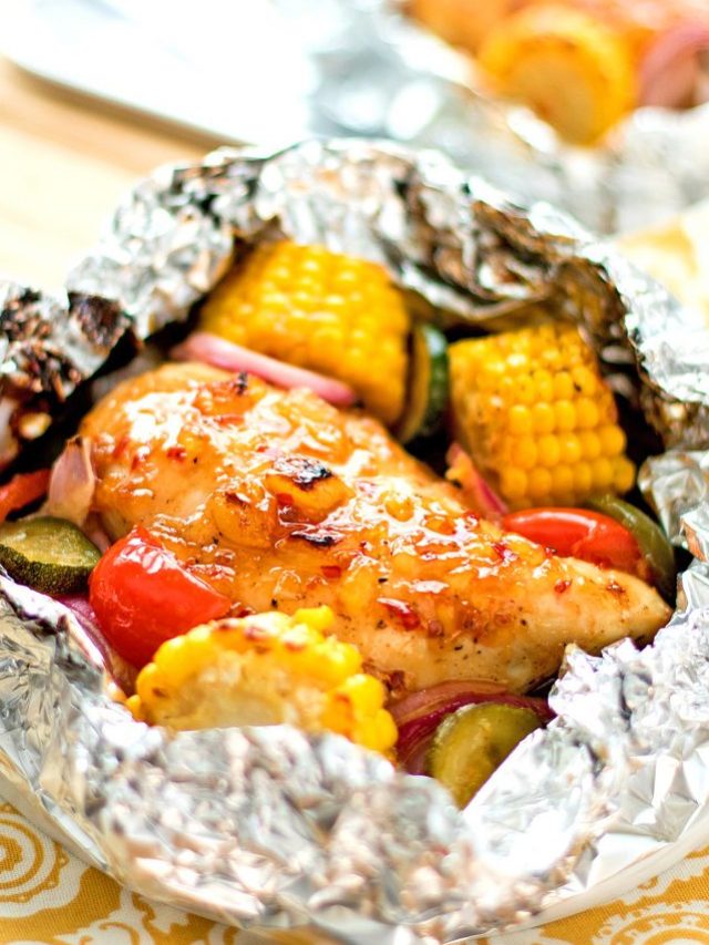 SWEET CHILI CHICKEN AND VEGETABLE FOIL PACKS