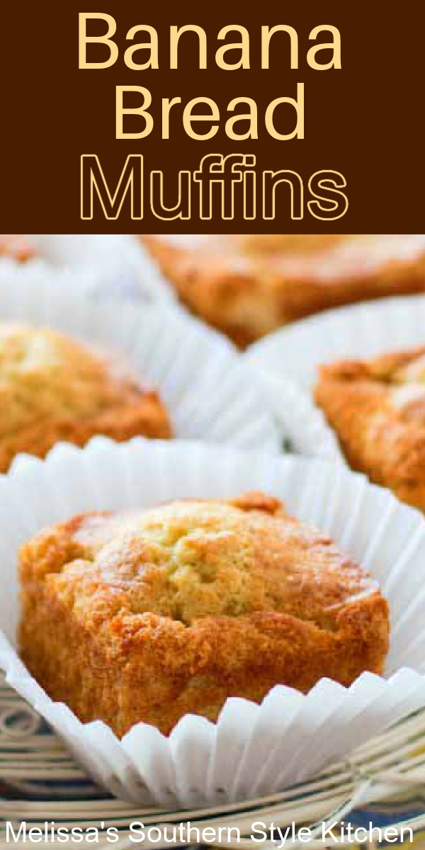 Sweet homemade Banana Bread Muffins #bananabreadmuffins #bananabread #muffins #bananas #brunch #breakfast #holidaybrunch #teatime #sweetbreadrecipes #southernfood #southernrecipes #melissassouthernstylekitchen