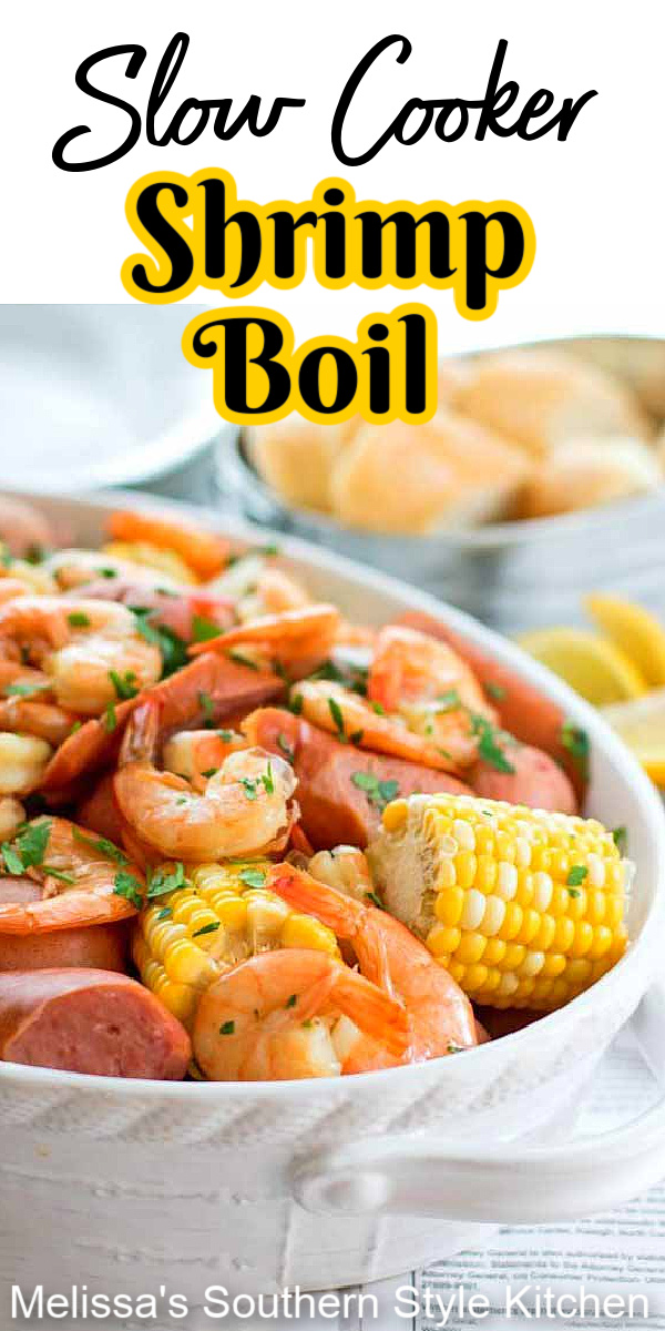 You can throw down a shrimp boil any night of the week using your slow cooker #shrimpboil #slowcookershrimpboil #seafood #lowcountryboil #seafoodrecipes #slowcooker #crockpot #slowcooked #dinnerideas #dinner #southernfood #southernrecipes