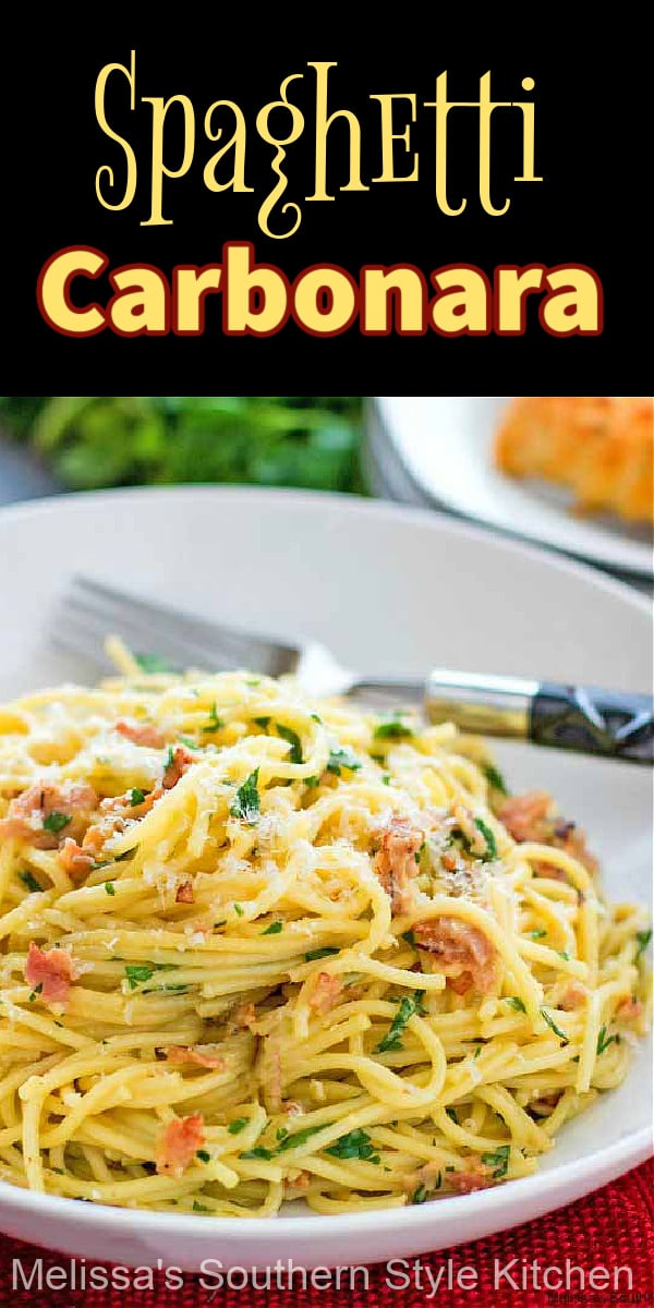 Spaghetti Carbonara is a budget friendly 20-minute meal that won't break the bank #spaghetticarbonara #spaghettirecipes #ham #bacon #pastareces #easypastarecipes via @melissasssk