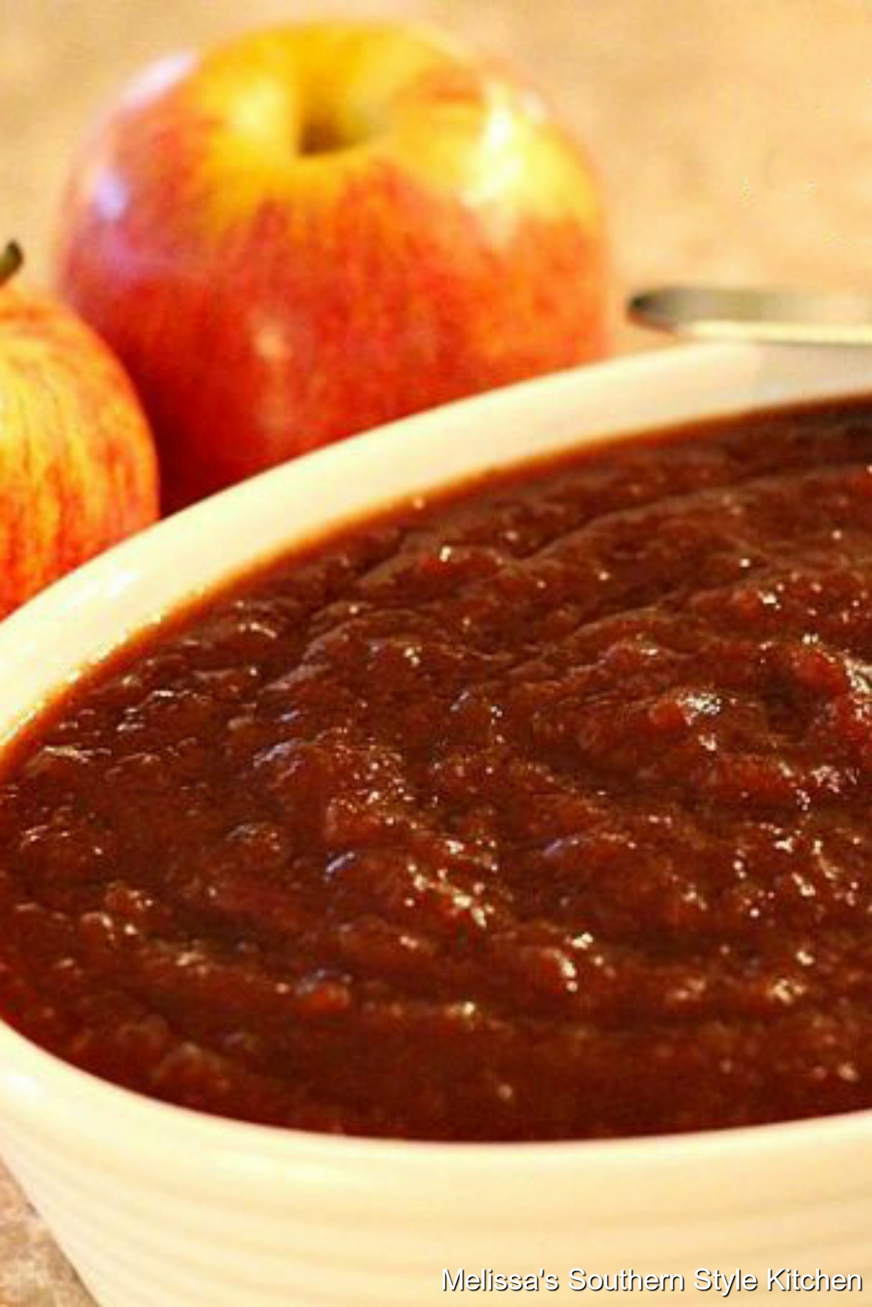 Slow Cooked Cinnamon Spice Apple Butter