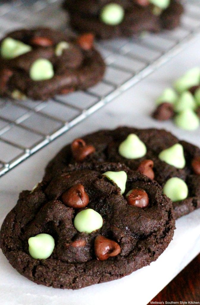 Dark Chocolate-Mint Brownie Cookies