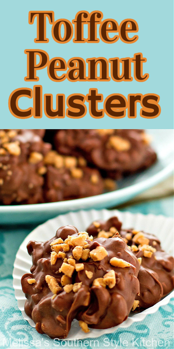 These easy Toffee Peanut Clusters are a cinch to make #toffeepeanutclusters #chocolatepeanutclusters #peanuts #easycandyrecipes #chocolate #christmascandy #toffee