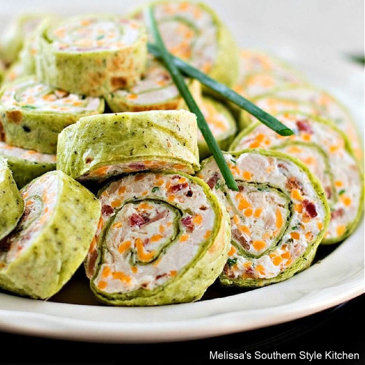 Chicken Bacon Ranch Pinwheels - melissassouthernstylekitchen.com