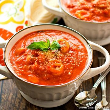 Creamy Tomato Cheese Tortellini Soup recipe