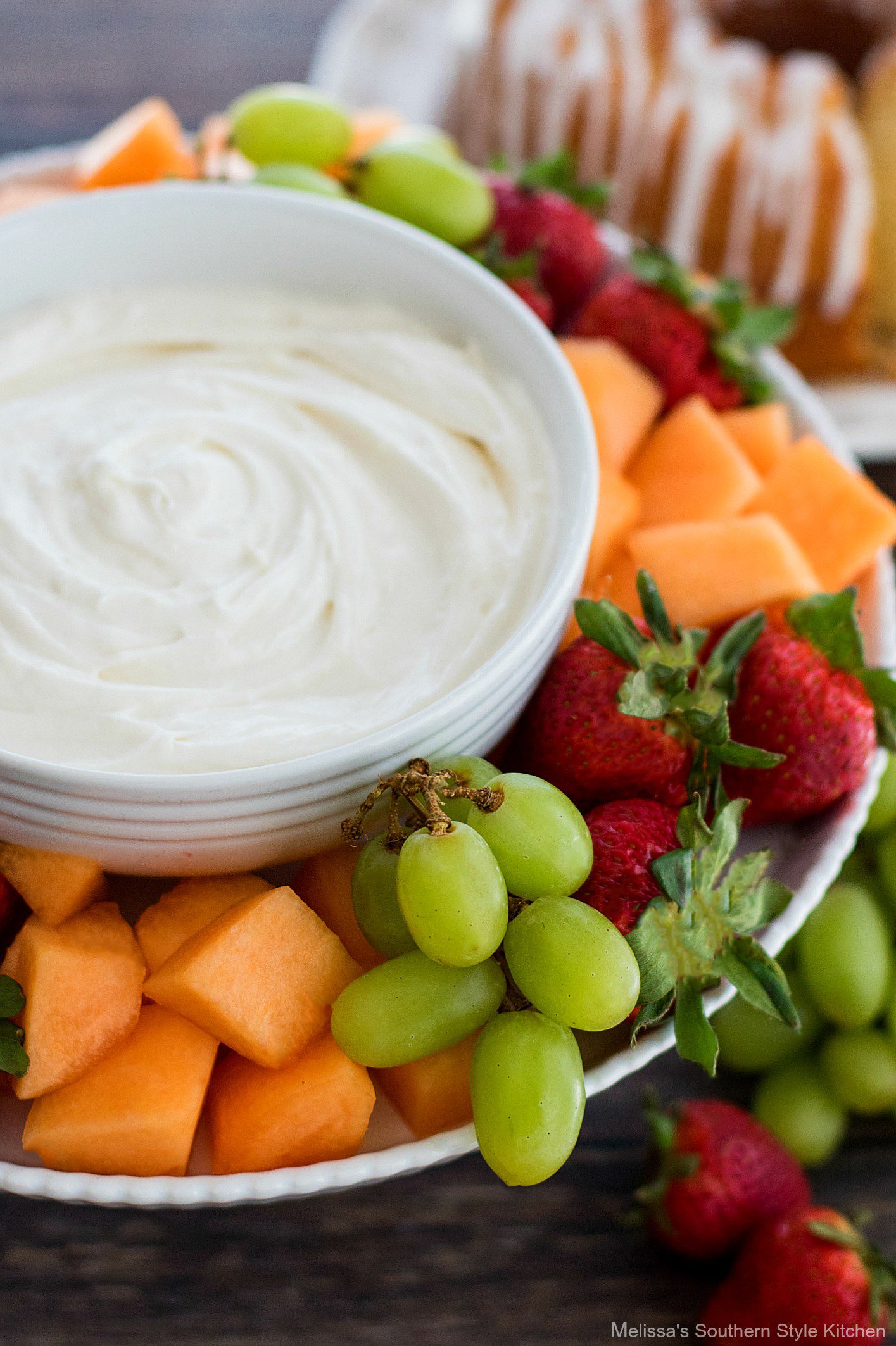 fruit-dip-with-yogurt