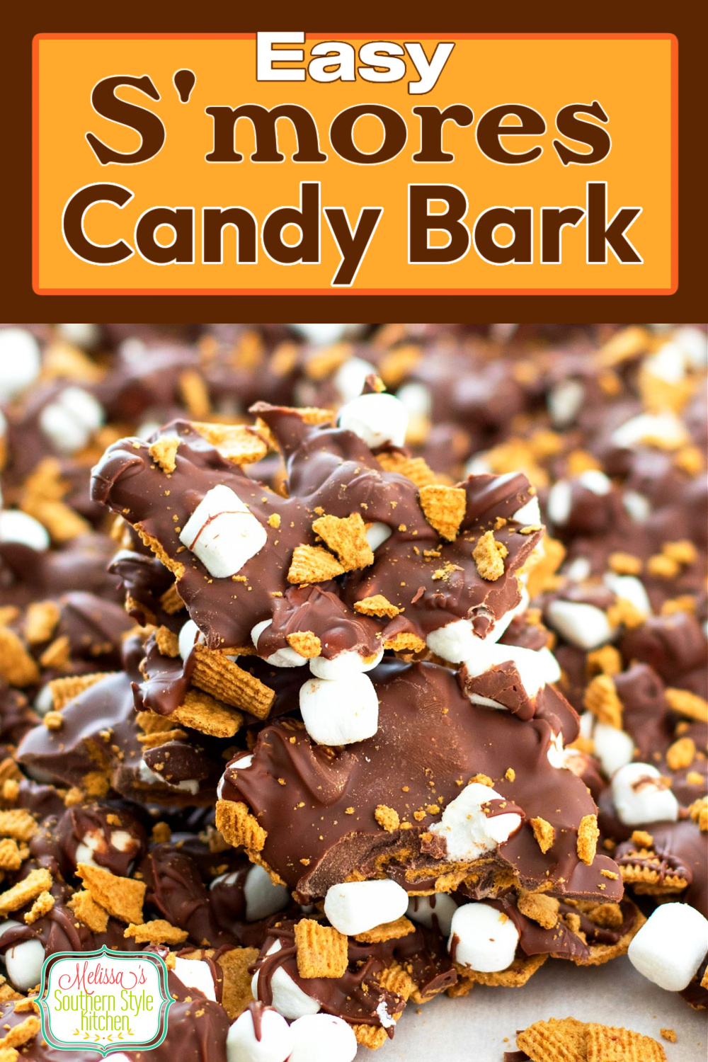 No campfire is needed to make this Easy S'mores Candy Bark #smores #candy #candybark #smorescandy #chocolate #easydesserts #desserts #deessertfoodrecipes #holidayrecipes #marshmallows #southernfood #southernrecipes via @melissasssk