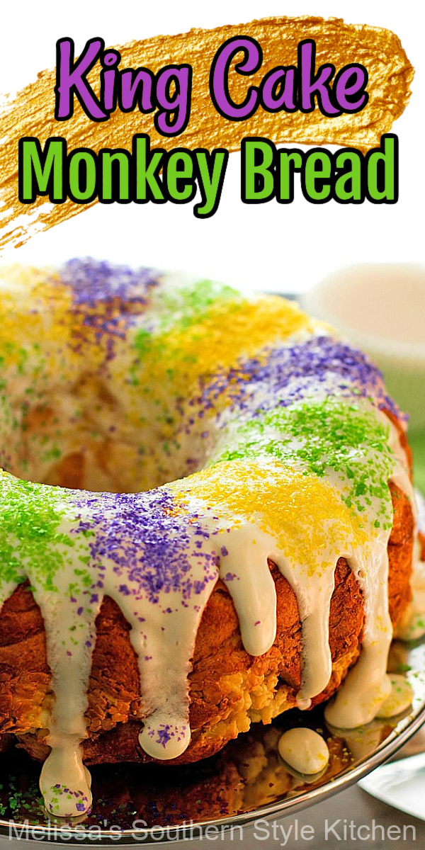 Enjoy this festive King Cake Monkey Bread for your own Mardis Gras celebration at home #kingcake #monkeybread #kingcakemonkeybread #NOLA #creolerecipes #desserts #mardisgrasrecipes #southernrecipes