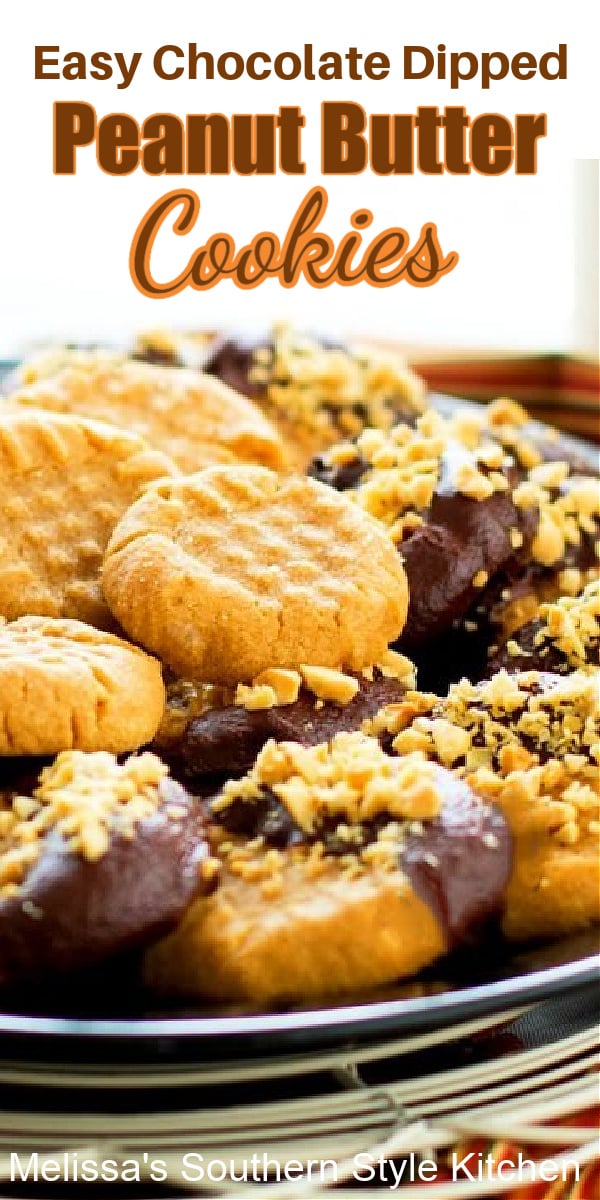 The world's best combo shines in these EASY Chocolate Dipped Peanut Butter Cookies #peanutbuttercookies #peanutbutter #cookierecipes #cookies #peanuts #chocolate #desserts #holidaybaking #holidays #easyrecipes #dessertfoodrecipes #southernfood #southernrecipes