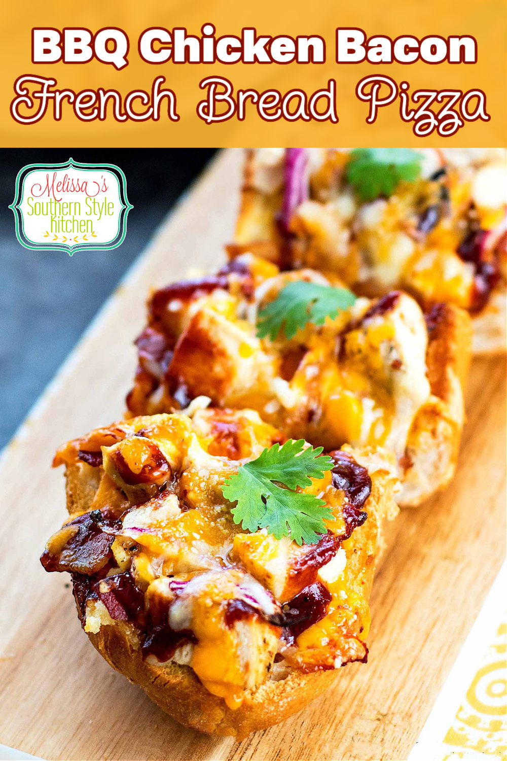 Barbecue Chicken and Bacon French Bread is a 20 minute meal that won't break the bank #barbecuechicken #frenchbreadpizza #frenhcbread #bbq #bbqchicken #bacon #easyrecipes #dinner #dinnerideas #easychickenrecipes #southernfood #southernrecipes