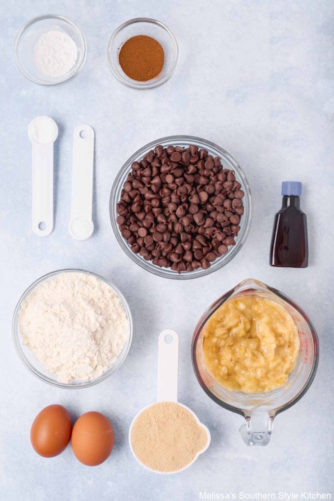 ingredients-to-make-chocolate-banana-bread