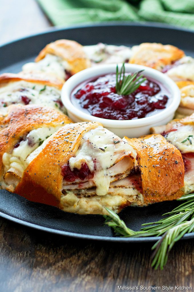 baked Turkey Cranberry Crescent Ring