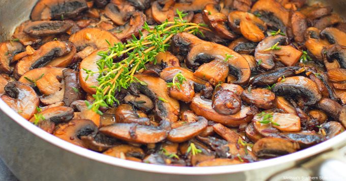 recipe-for-sauteed-mushrooms-with-garlic-butter