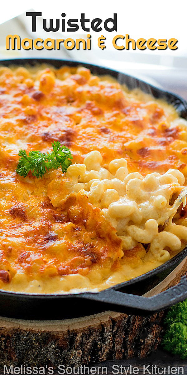This made-from-scratch Twisted Macaroni and Cheese features a blend of three varieties of cheese making it an ooey gooey extravaganza #macaroniandcheese #twistedmacaroniandcheese #twistedmacaroni #macaroniandcheeserecipes #twistedmacandcheese #sidedishrecipes #pasta #sidedishrecipes #southernfood #southernrecipes #holidayrecipes #dinner #dinnerideas