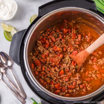 Instant Pot Beef and Bean Chili