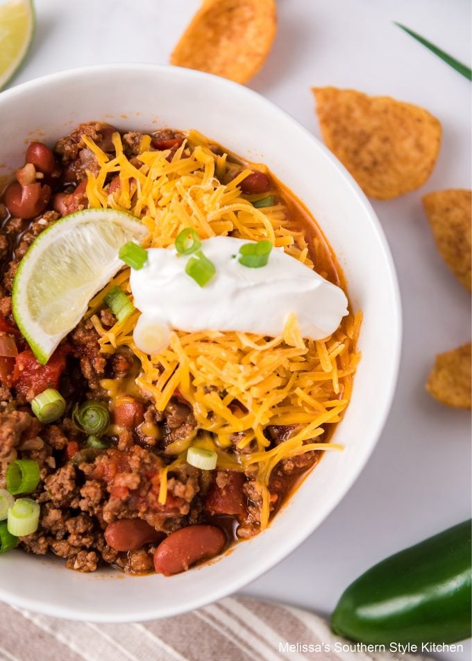 Instant Pot Chili with ground beef and beans