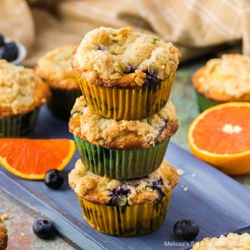 Blueberry Muffins recipe with crumb topping