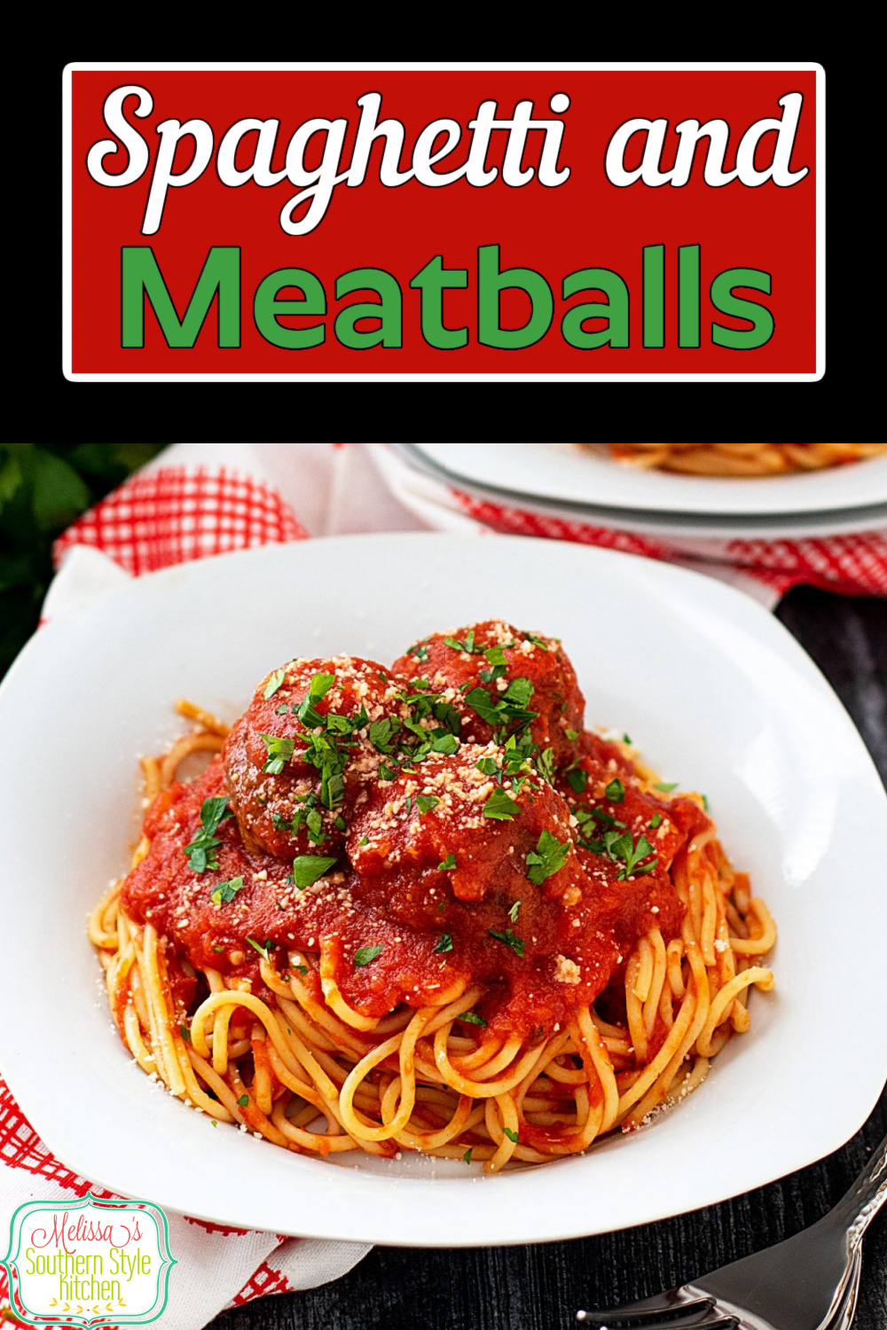 Homemade Spaghetti and Meatballs perfect for any night of the week #spaghettiandmeatballs #spgahettirecipes #meatballs #meatballrecipes #Italianmeatballs #southernrecipes #pastarecipes #spaghetti via @melissasssk