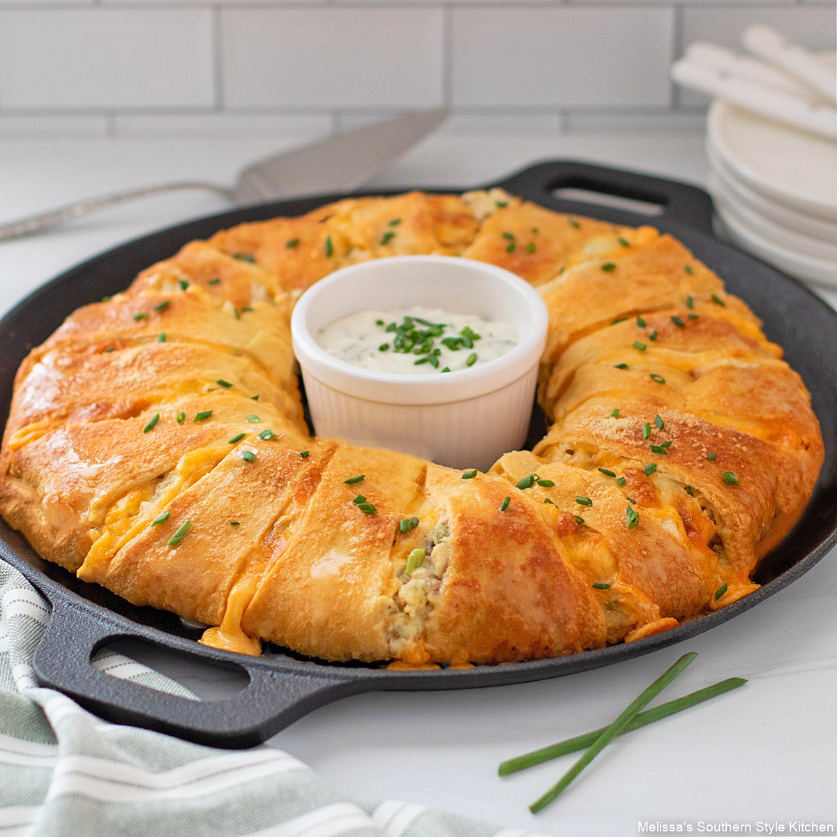 Spinach Crescent Ring - Easy Crescent Roll Recipe