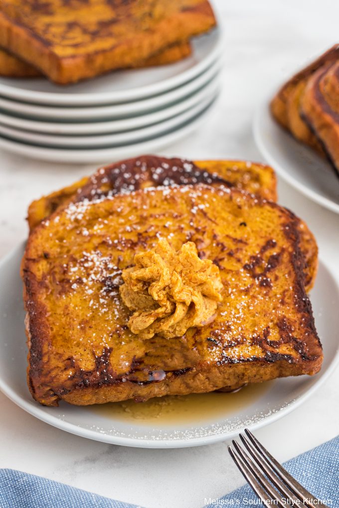 pumpkin-french-toast-maple-butter