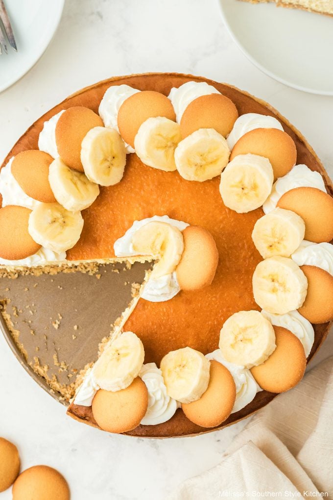 sliced-banana-cheesecake