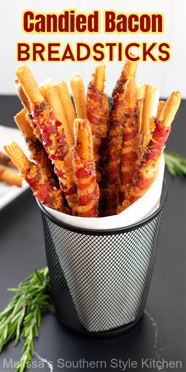 These sweet and salty Candied Bacon Breadsticks are the kind of appetizer that everyone gravitates to #bacon #candiedbacon #baconbreadsticks #appetizers #partyfood #candiedbaconbreadsticks #bread #sweet