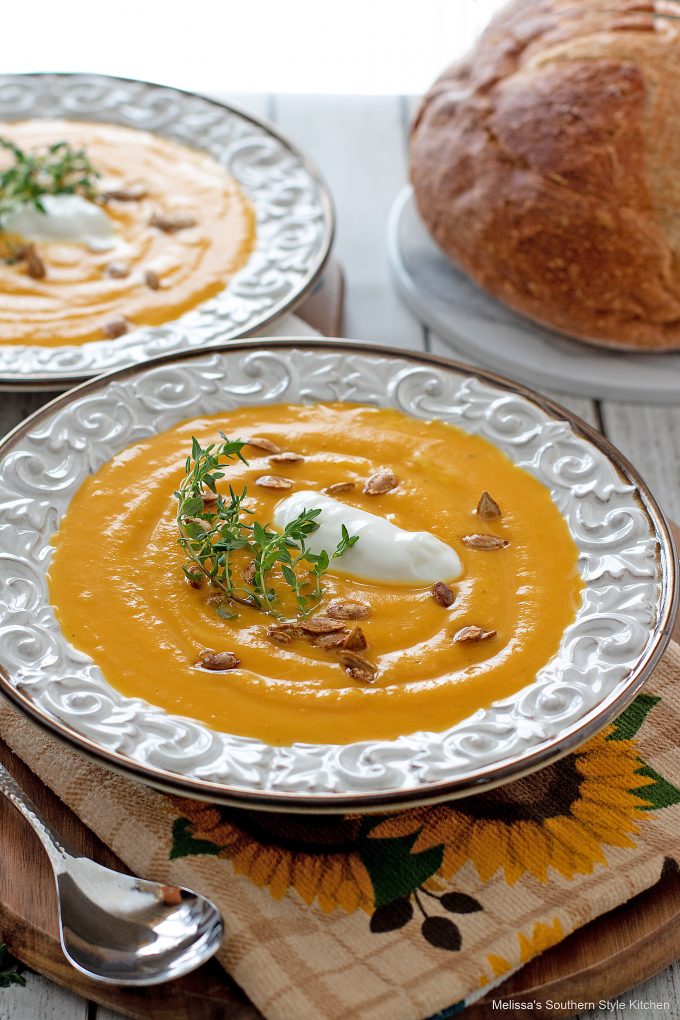 plated-butternut-squash-soup-with-thyme