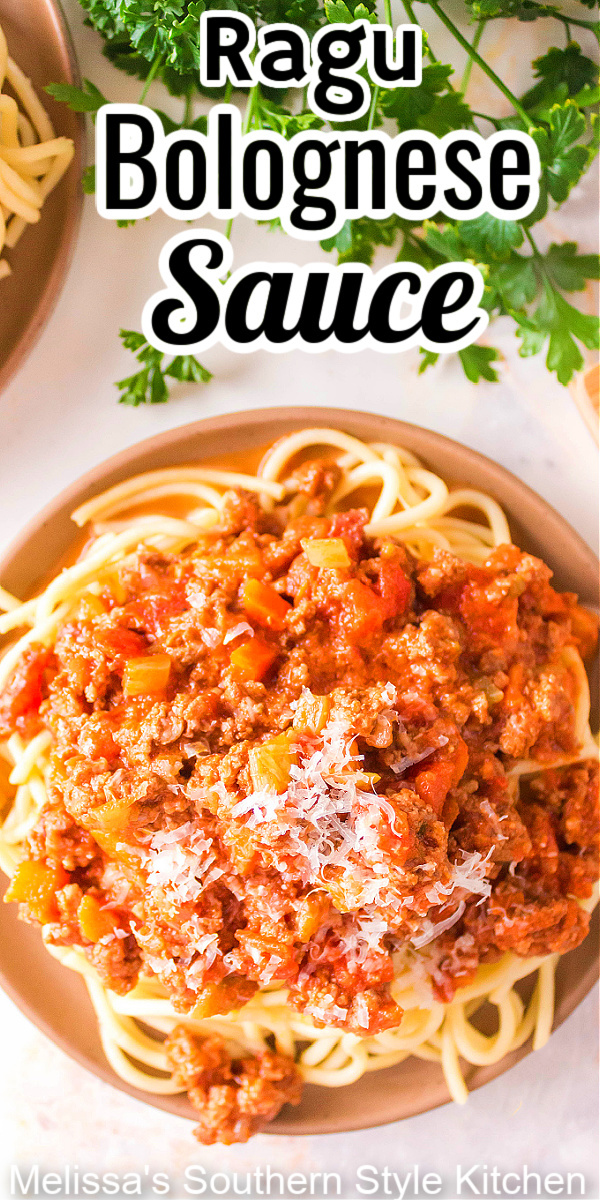 The fusion of flavors in this Instant Pot Ragu Bolognese Sauce is the best of both worlds. Bonus stovetop instructions included! #instantpotrecipes #ragu #bolognesesauce #bolognese #Italianfood #pasta #pastasauce #beef #easygroundbeefrecipes
