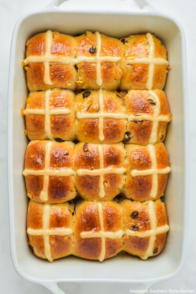 baked-hot-cross-buns