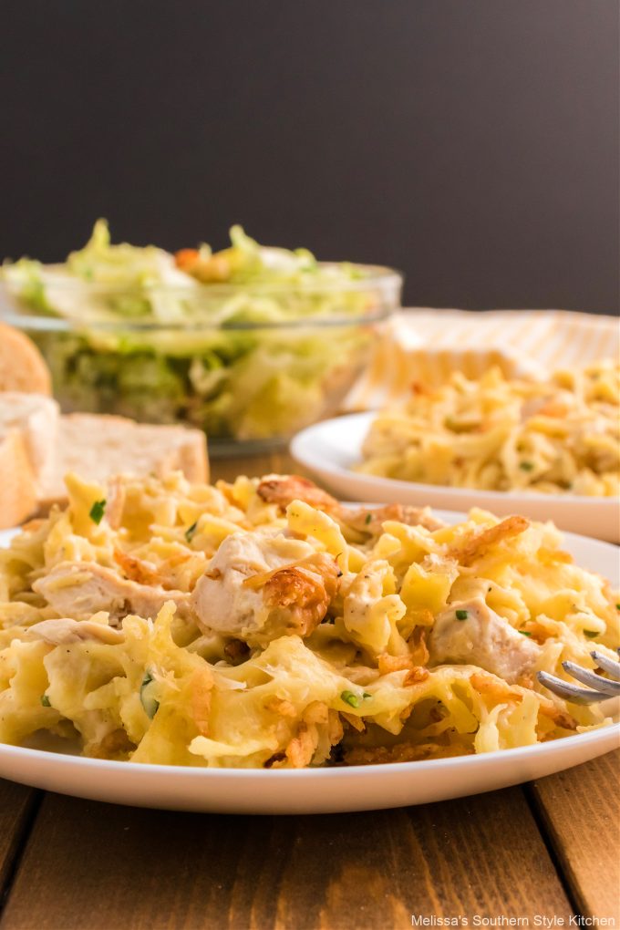 easy-french-onion-chicken-noodle-casserole
