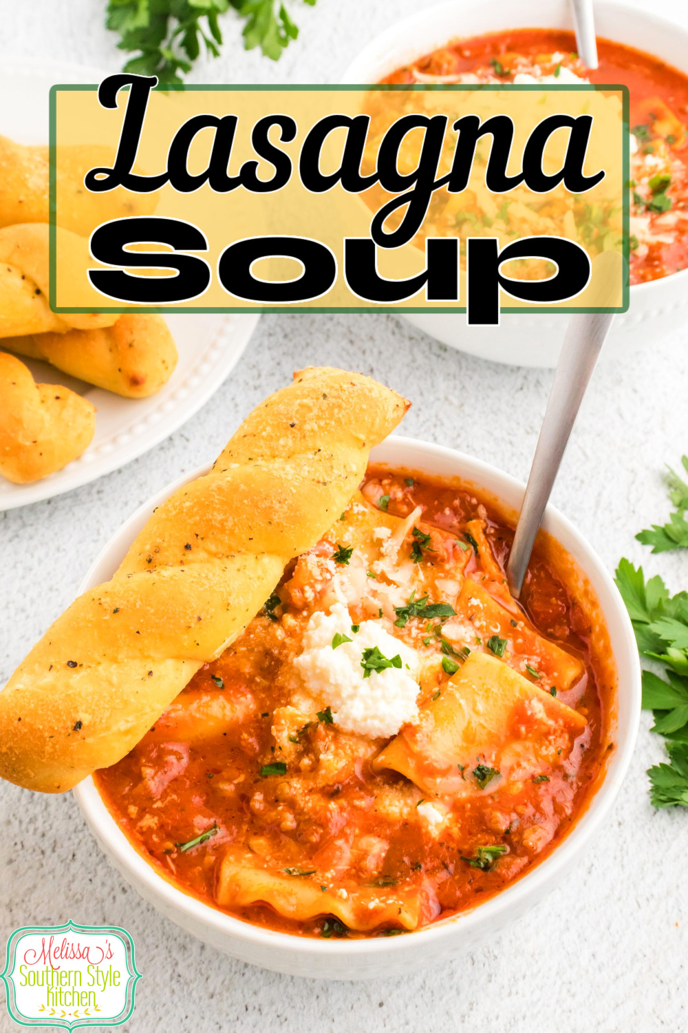 Serve this rich and hearty Lasagna Soup for an easy dinner any night of the week #lasagna #lasagnasoup #soup #souprecipes #Italiansoup #easylasagnarecipes #pasta #Italiansausage #easylasagnarecipe