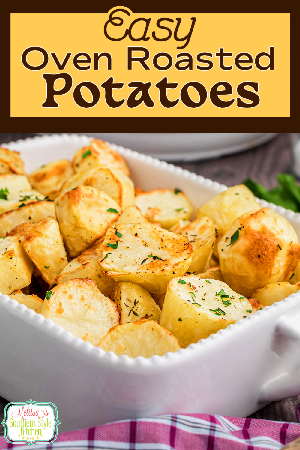 This recipe for Easy Oven Roasted Potatoes is one you'll return to over and over again #roastpotatoes #potatorecipes #ovenroastedpotatoes #russetpotatoes #potatoes #sidedishrecipes #easypotatorecipes via @melissasssk