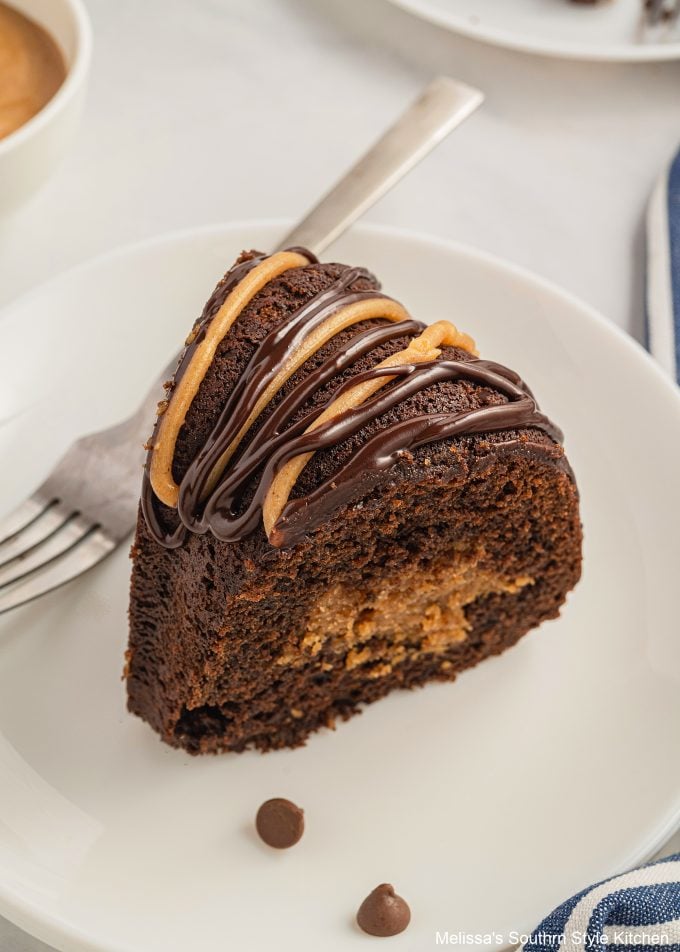 best-peanut-butter-chocolate-bundt-cake-recipe