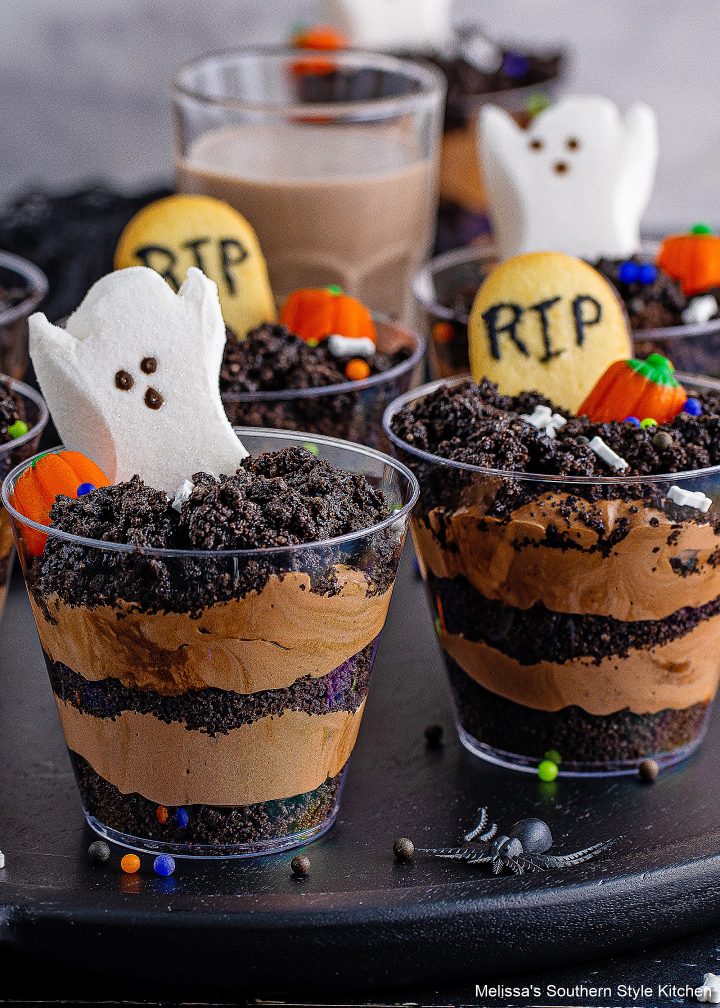 Halloween Pudding Cups - melissassouthernstylekitchen.com