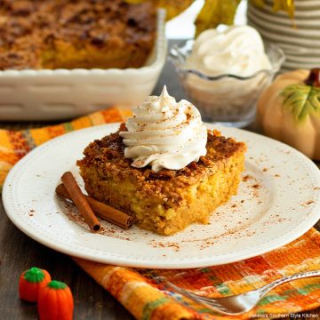 best-pumpkin-dump-cake-recipe